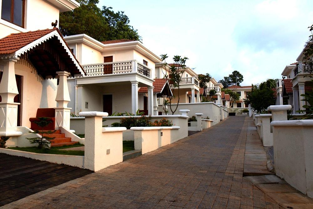 Pinto Rosario Square Resort Ucassaim Ngoại thất bức ảnh