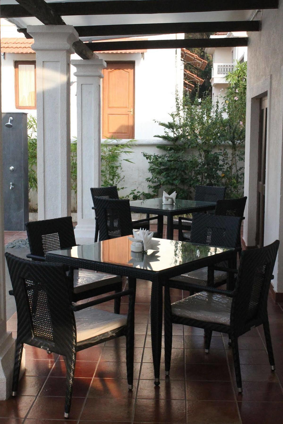 Pinto Rosario Square Resort Ucassaim Ngoại thất bức ảnh