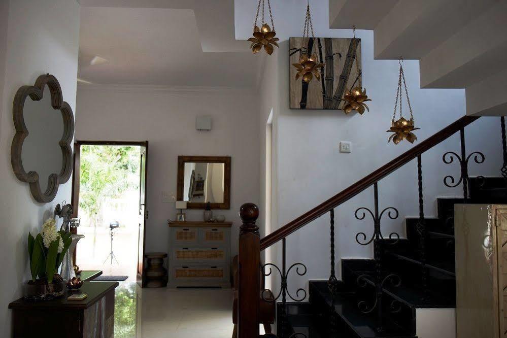 Pinto Rosario Square Resort Ucassaim Ngoại thất bức ảnh